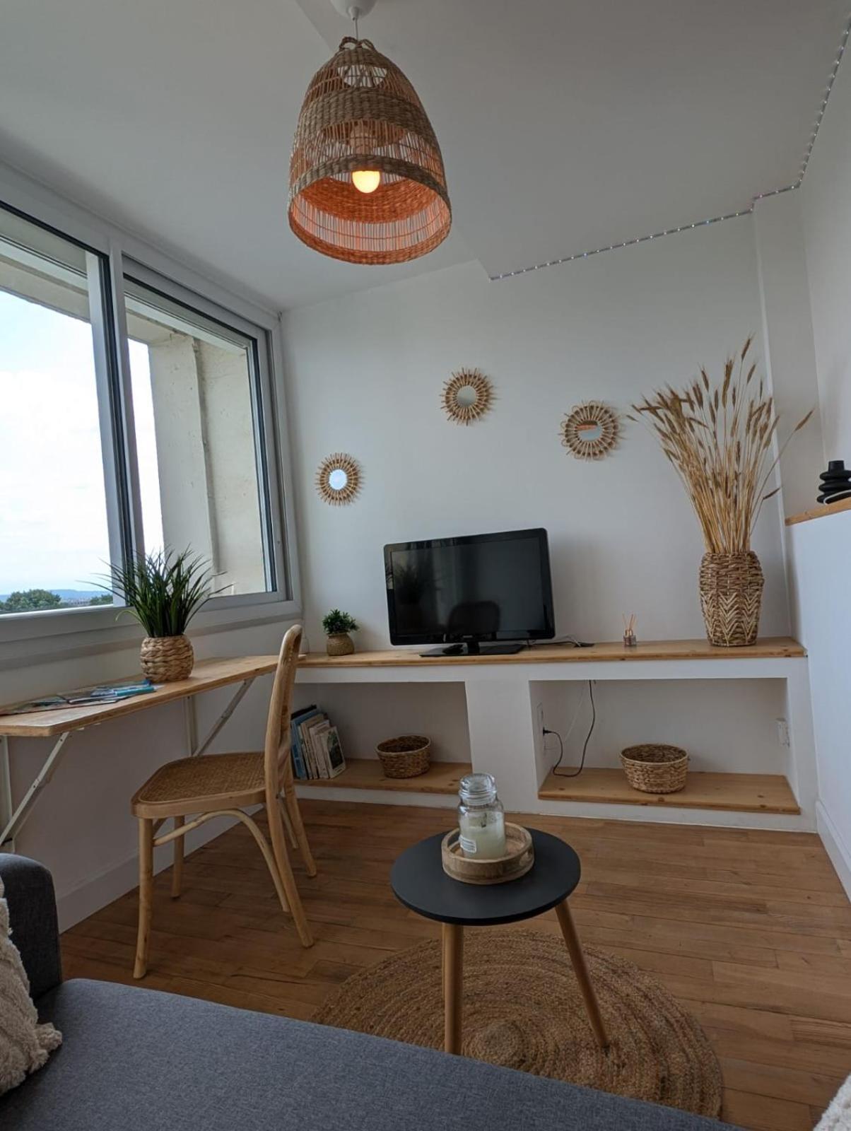Studio De Charme Cosy Centre-Ville Tarbes Exteriör bild